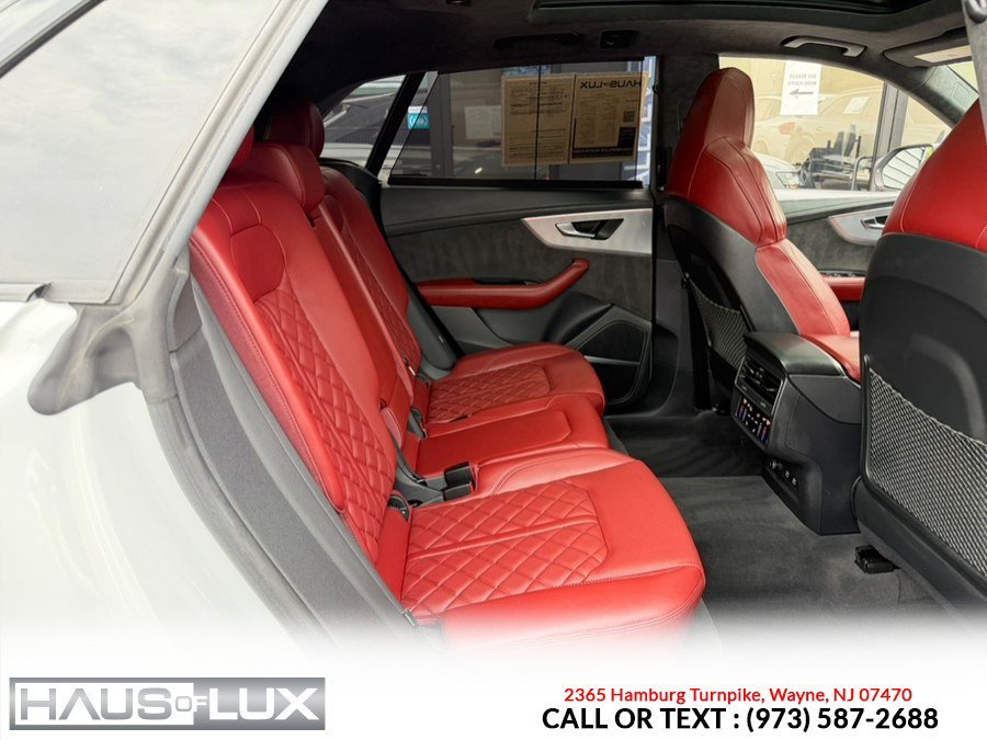Used 2021 Audi SQ8 Prestige w/ Prestige Package AWD/4WD image 21