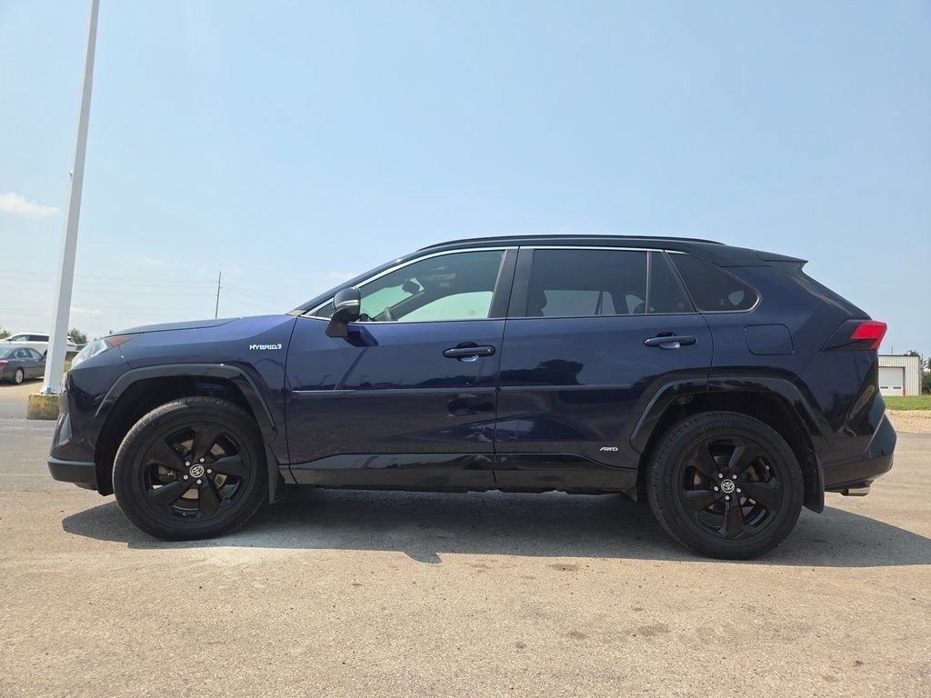 Used 2019 Toyota RAV4 XSE w/ Carpet Mat Package AWD/4WD image 23