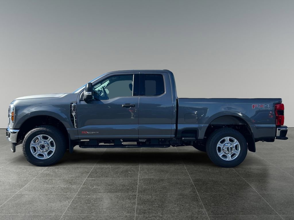 New 2026 Ford F350 XLT image 4