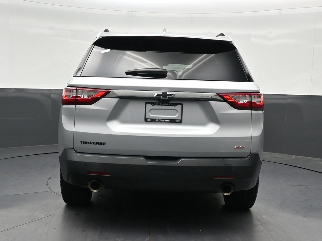 Used 2021 Chevrolet Traverse RS FWD image 4
