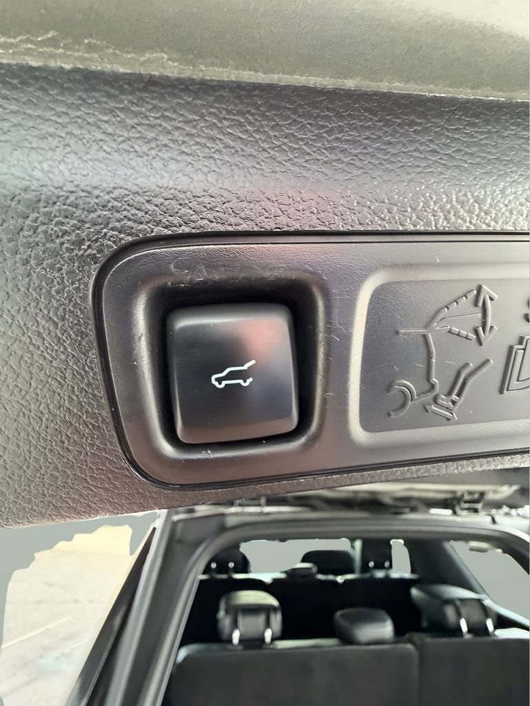 Used 2019 Ford Expedition XLT w/ Equipment Group 202A image 15