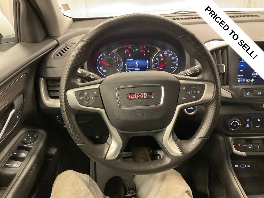 Used 2024 GMC Terrain SLE video 2