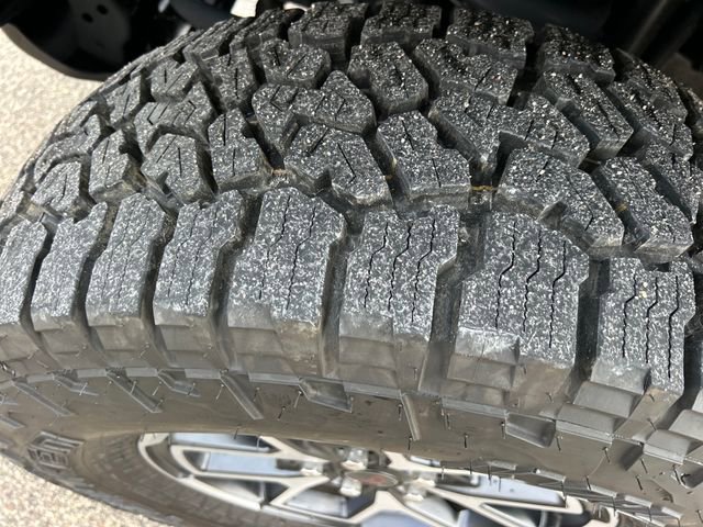 Used 2025 Jeep Gladiator Rubicon image 54