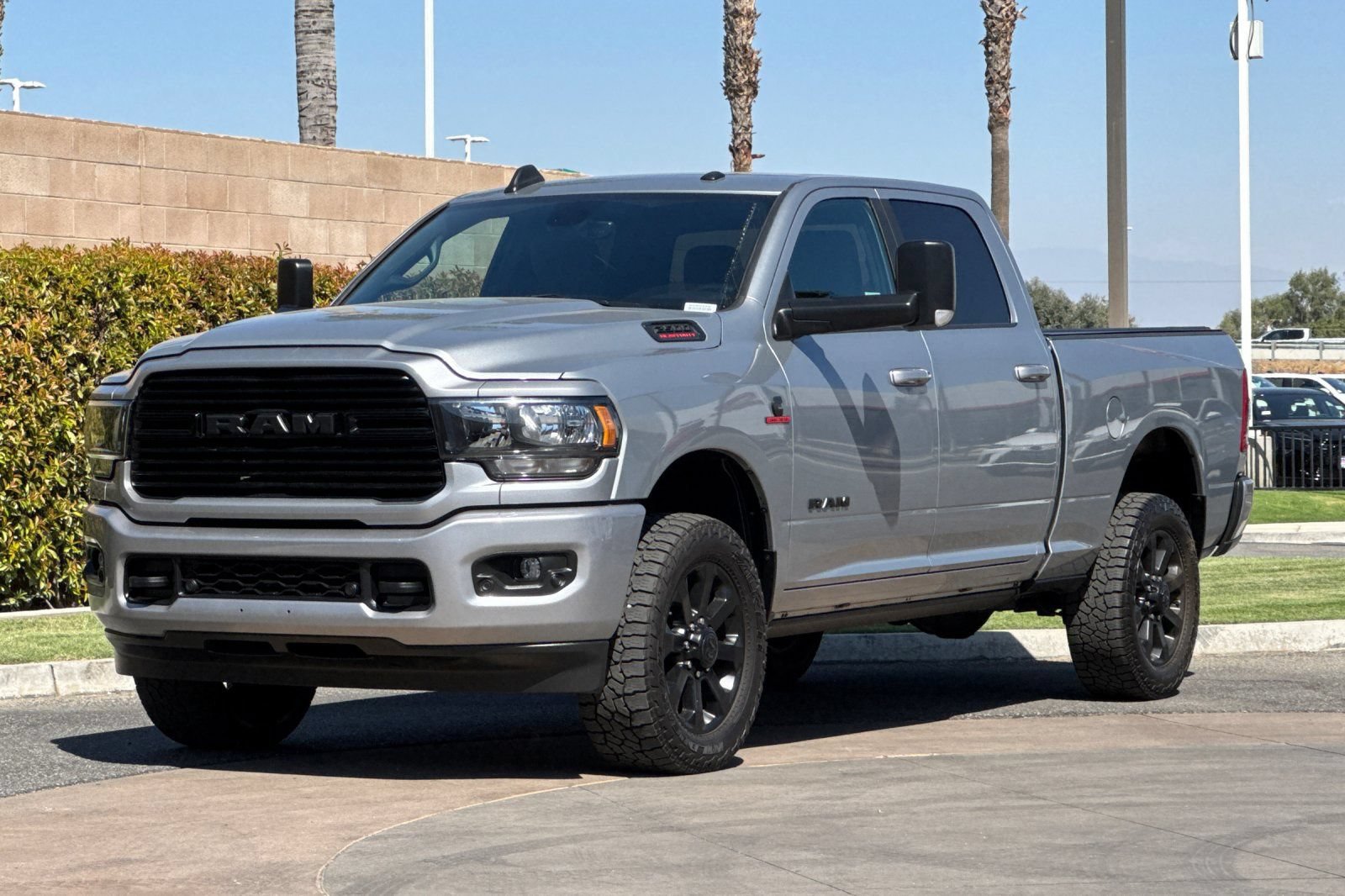 Used 2021 RAM 2500 Big Horn w/ Night Edition AWD/4WD image 8