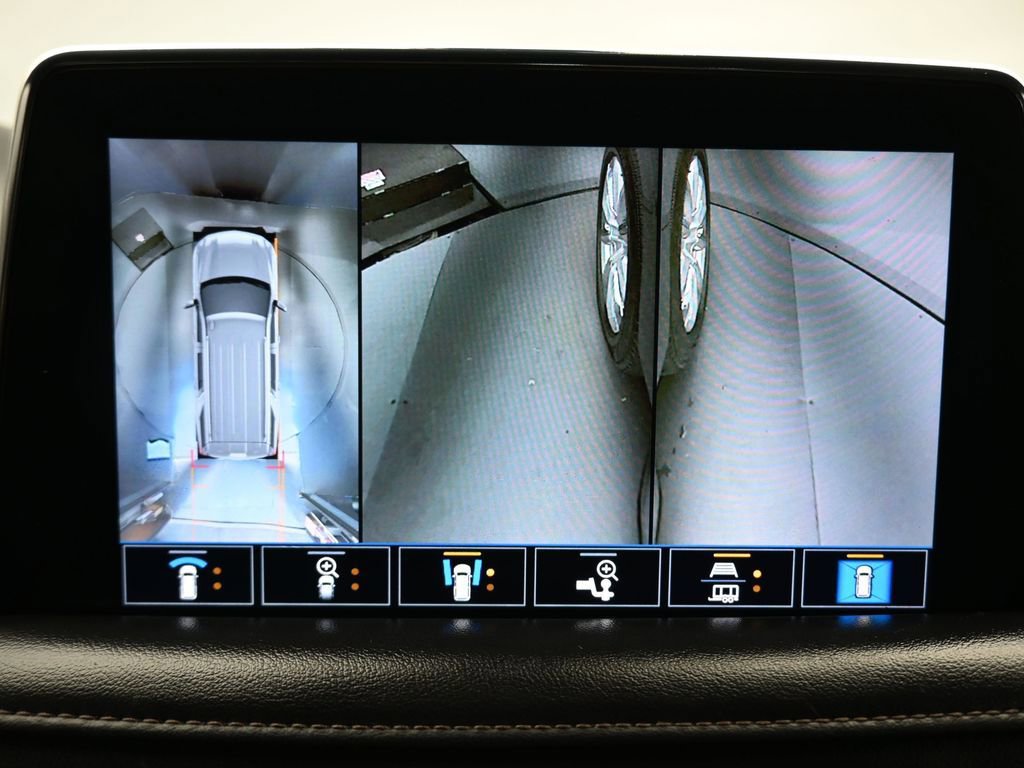 Used 2021 Chevrolet Suburban High Country image 24