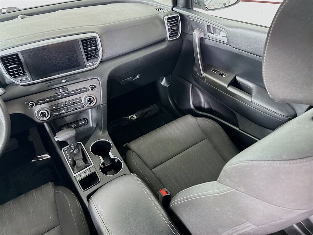 Used 2022 Kia Sportage LX image 25
