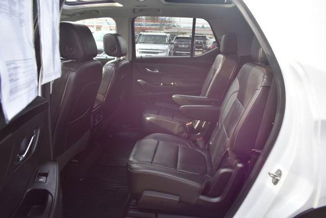 Used 2019 Chevrolet Traverse RS image 36