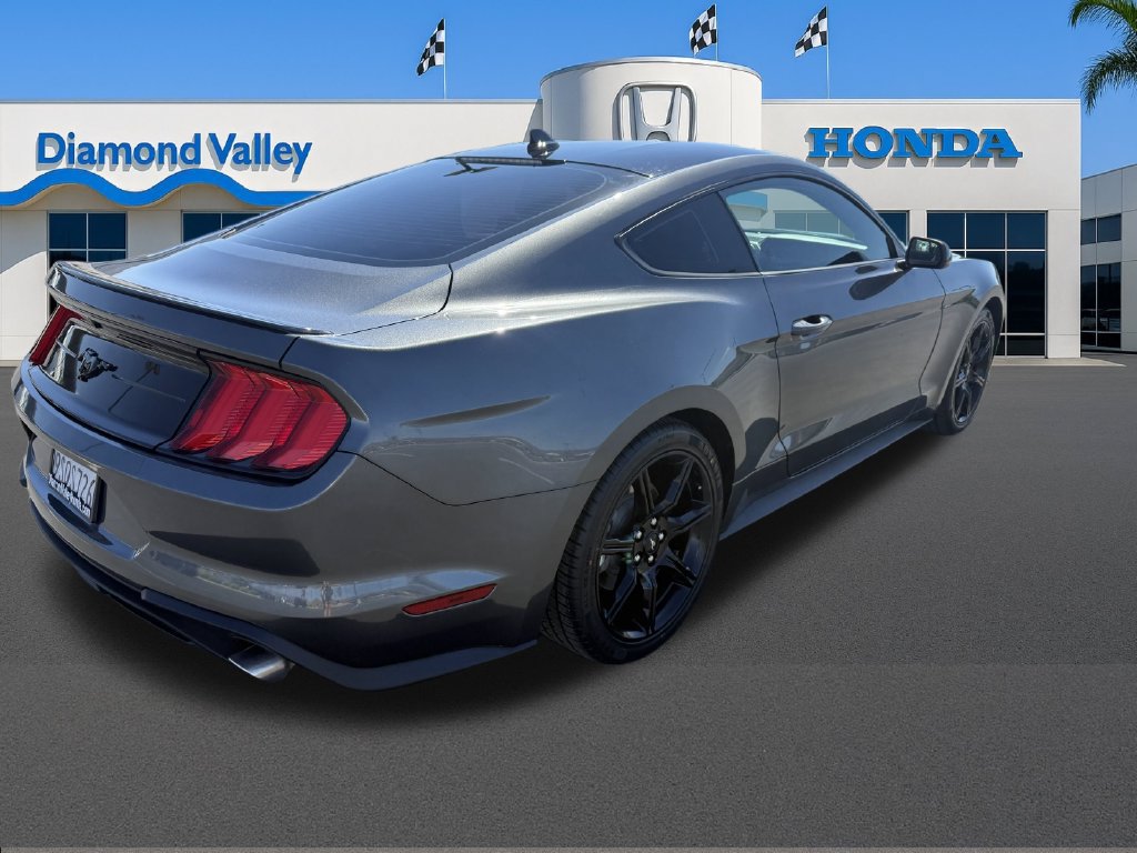Used 2020 Ford Mustang Coupe w/ Black Accent Package RWD image 7
