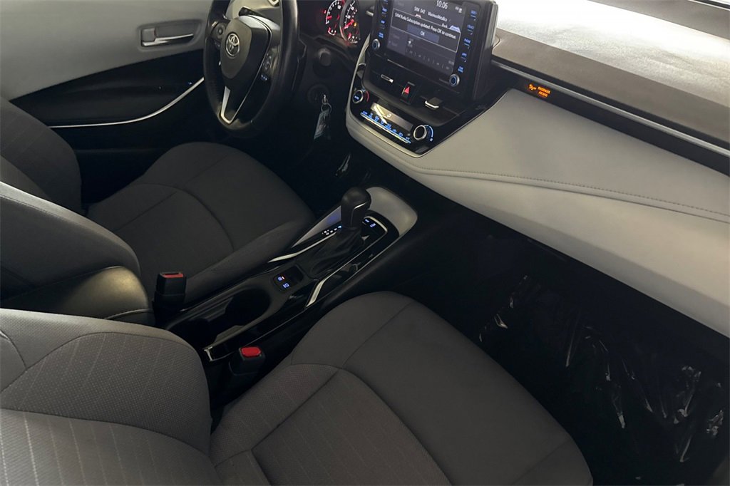 Used 2022 Toyota Corolla SE image 15