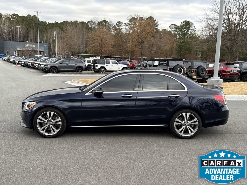Used 2017 Mercedes-Benz C 300 Sedan image 2