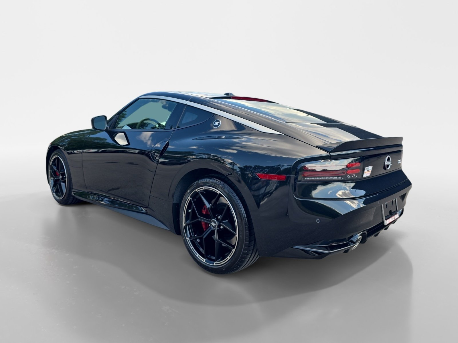 New 2027 Nissan Z Performance RWD image 3