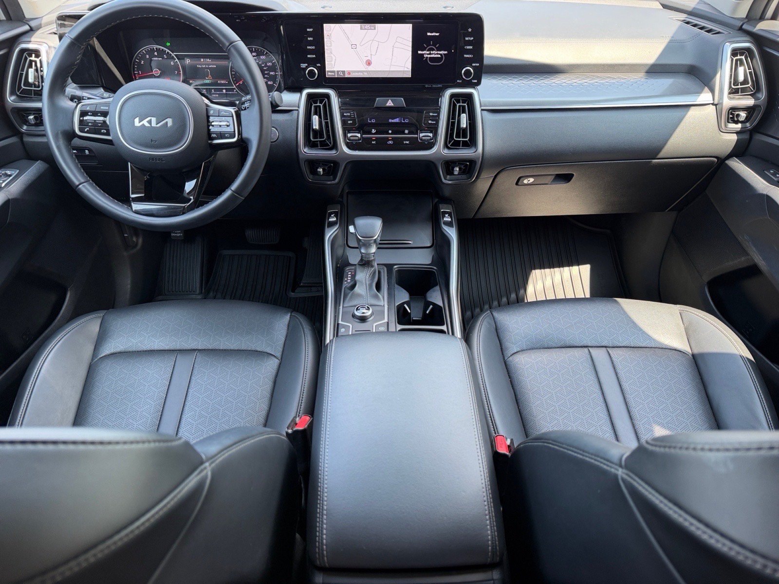 Used 2023 Kia Sorento S w/ Panoramic Sunroof Package FWD image 19