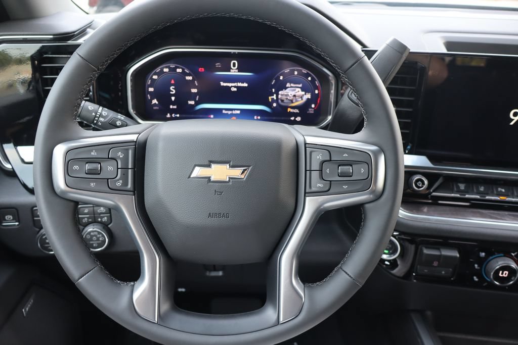 New 2026 Chevrolet Silverado 3500 LTZ w/ LTZ Plus Package AWD/4WD image 7