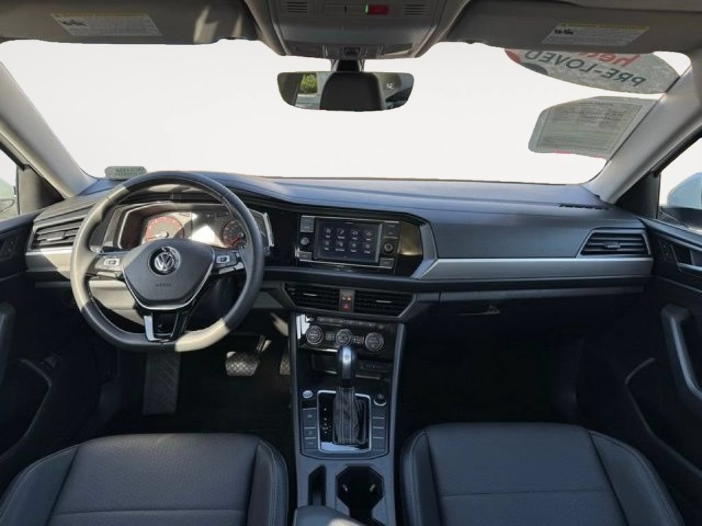 Used 2021 Volkswagen Jetta SE FWD image 16