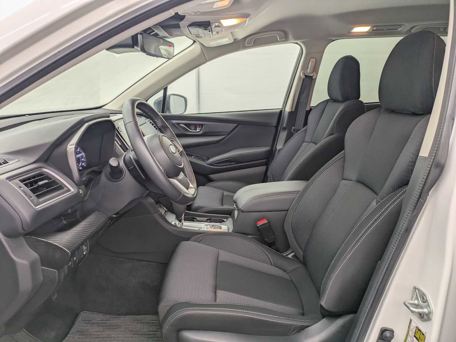 Used 2024 Subaru Ascent Premium w/ Convenience Package image 17