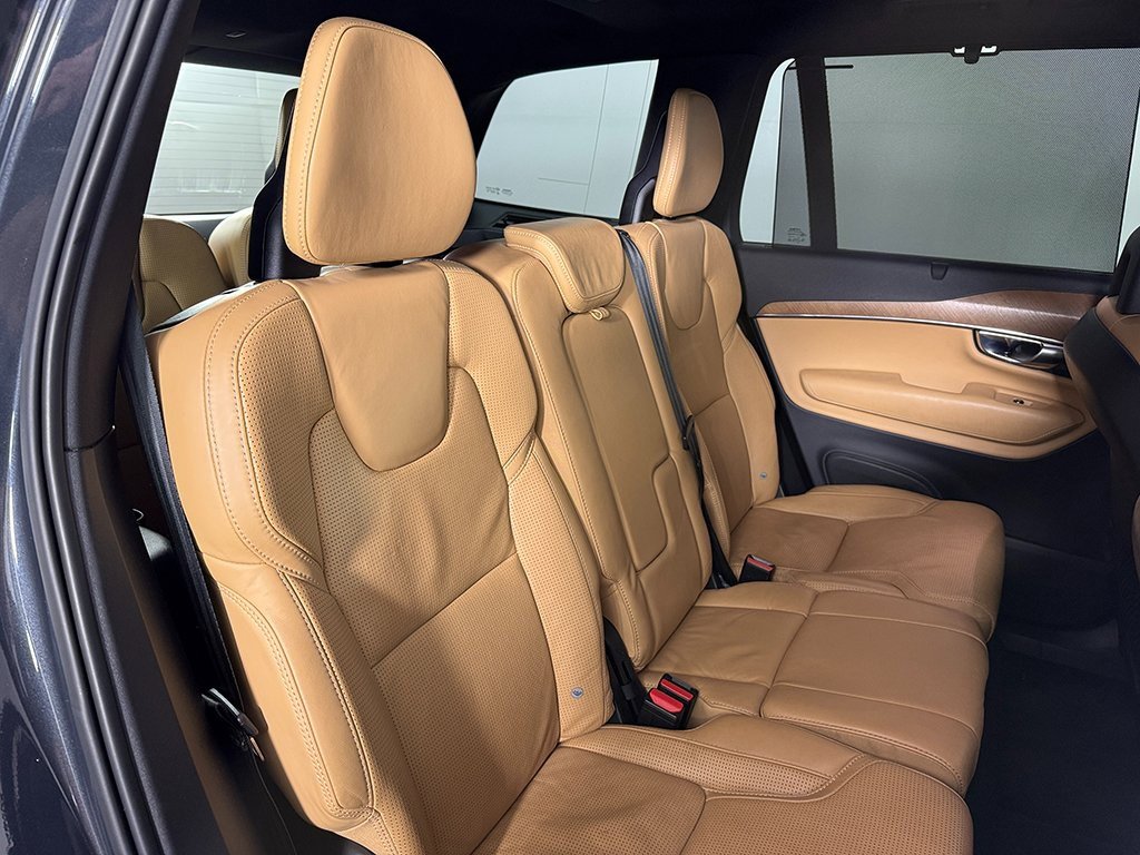 Used 2017 Volvo XC90 T6 Inscription w/ Vision Package image 33