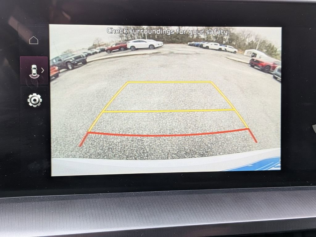 Used 2023 Kia Telluride LX image 27