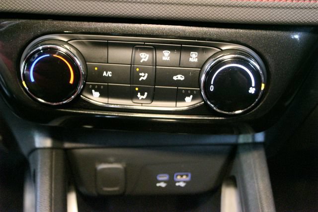 Used 2025 Chevrolet TrailBlazer RS AWD/4WD image 26