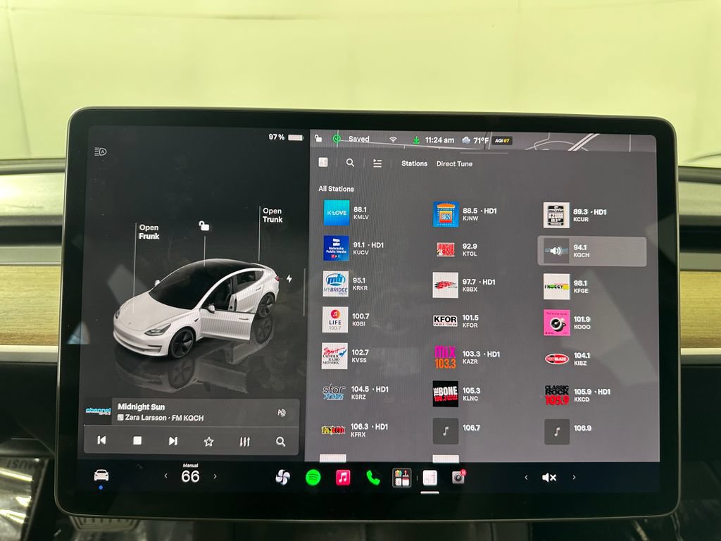 Used 2023 Tesla Model 3 Long Range AWD/4WD image 30