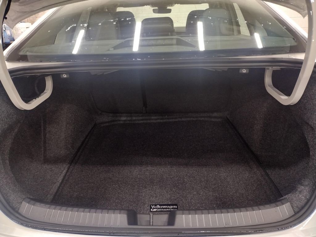 New 2026 Volkswagen Jetta SE image 15