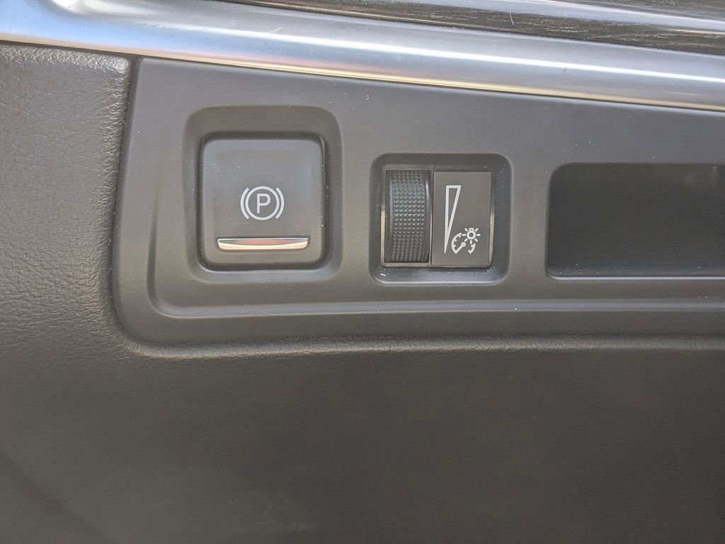 Used 2023 Cadillac XT5 Premium Luxury image 18