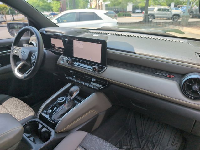 Used 2024 Chevrolet Colorado ZR2 w/ Technology Package AWD/4WD image 23