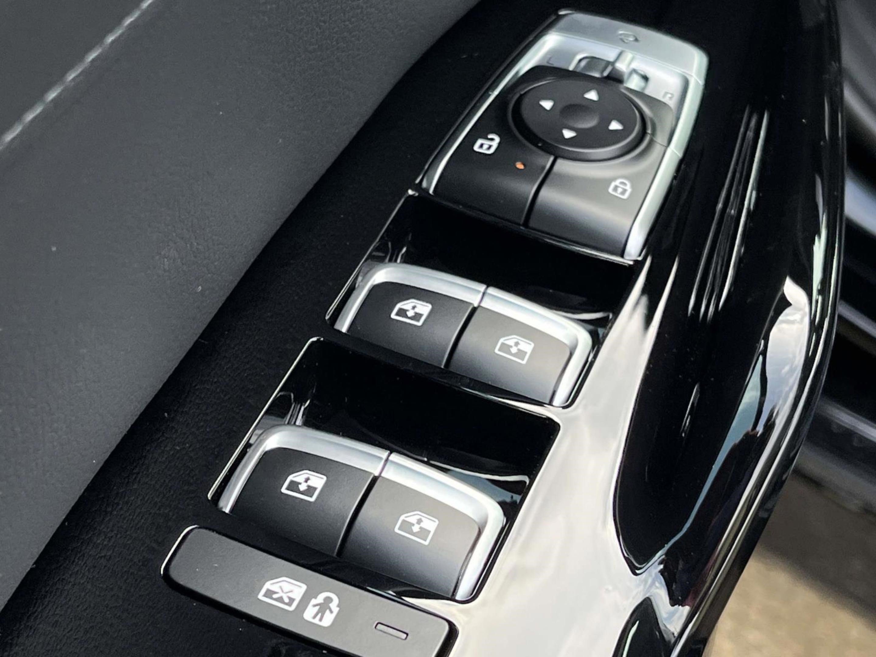 New 2026 Kia K5 EX FWD image 23