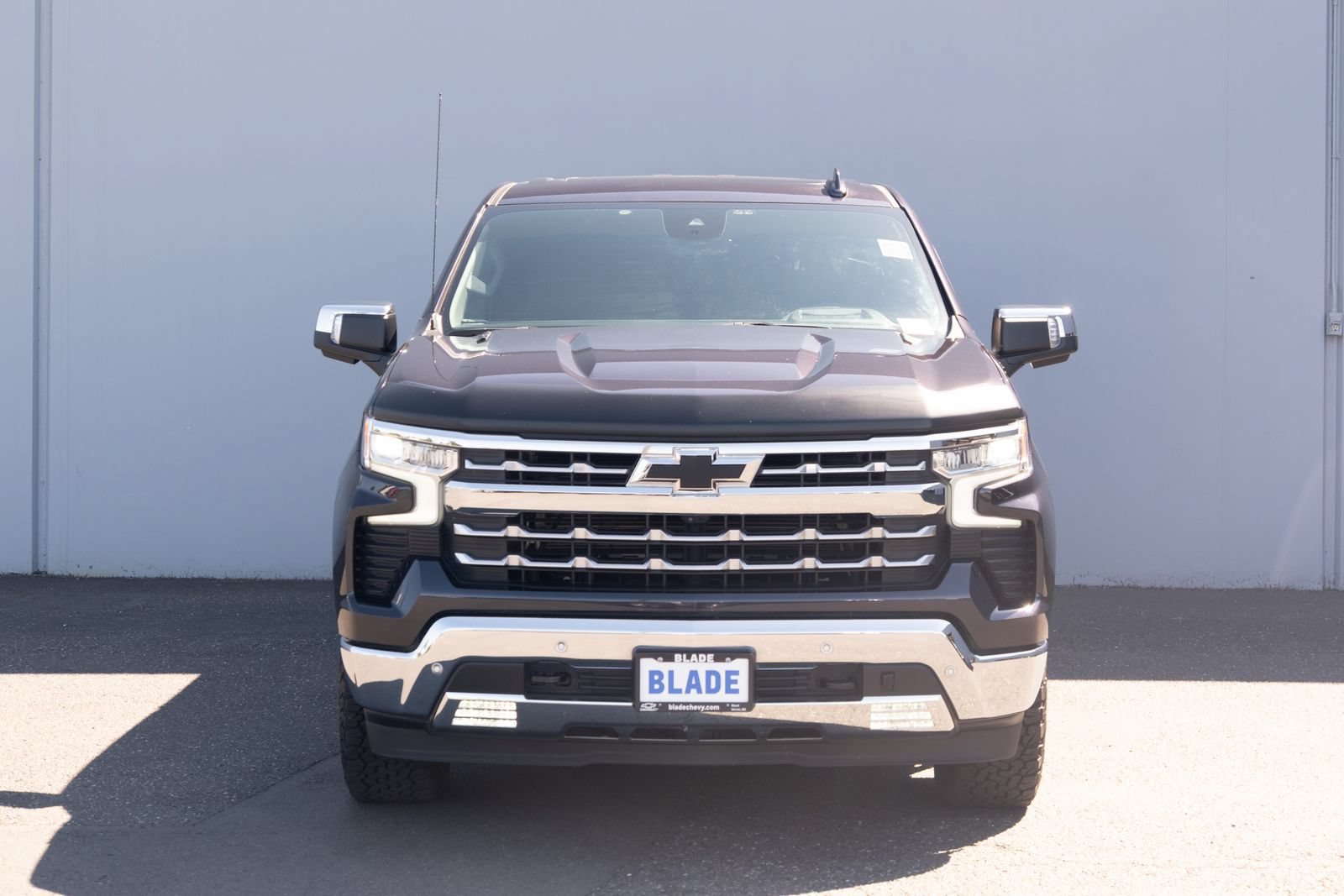 Used 2024 Chevrolet Silverado 1500 LTZ w/ LTZ Premium Package AWD/4WD image 23
