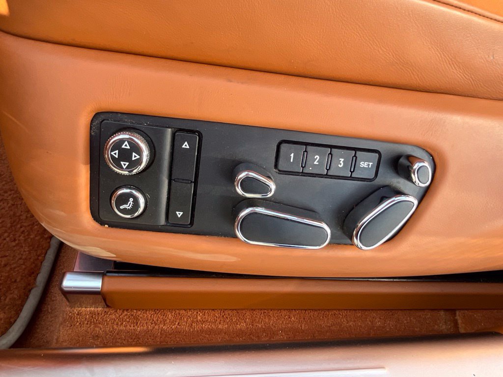Used 2015 Bentley Flying Spur V8 AWD/4WD image 31