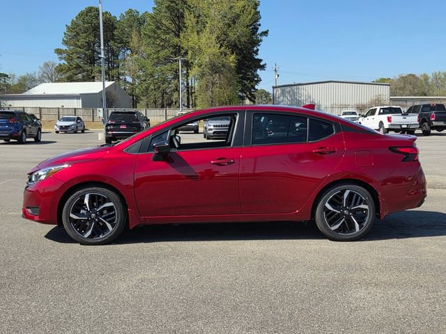 New 2025 Nissan Versa SR w/ Trunk Package image 2