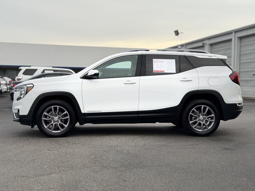 Used 2023 GMC Terrain SLT image 6