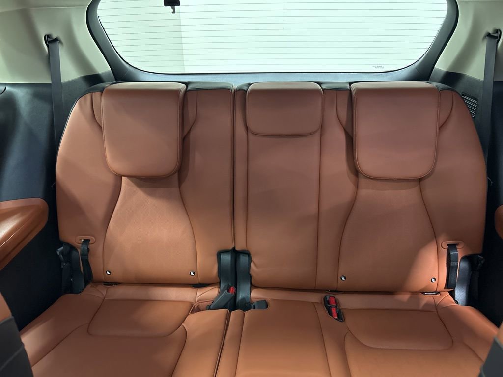 Used 2025 Kia Carnival SX image 37