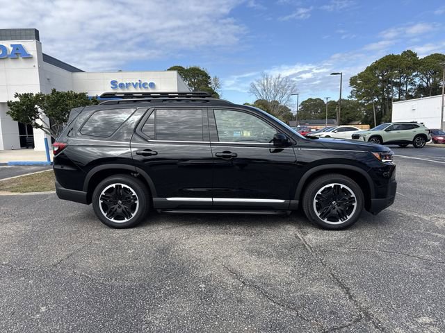 New 2026 Honda Pilot Touring image 4