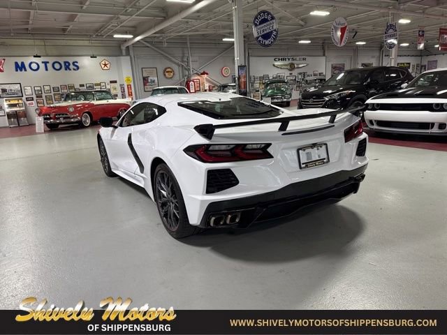 Used 2026 Chevrolet Corvette Stingray Preferred Cpe w/ 2LT RWD image 3
