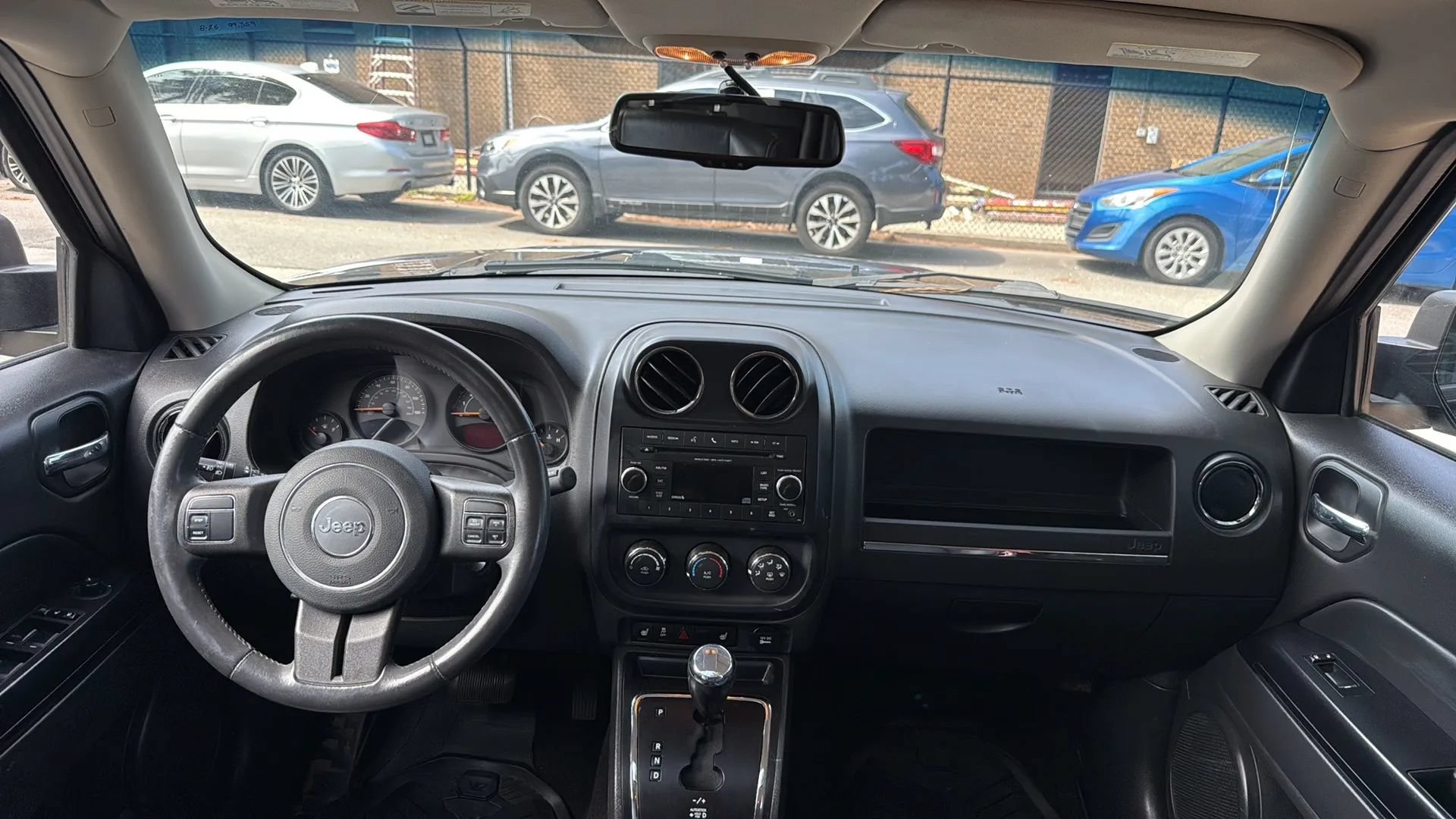 Used 2015 Jeep Patriot High Altitude AWD/4WD image 24
