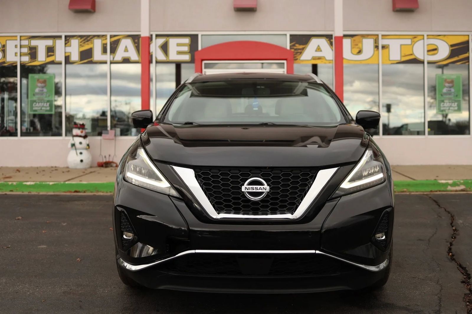 Used 2019 Nissan Murano SL w/ Cargo Package FWD image 2