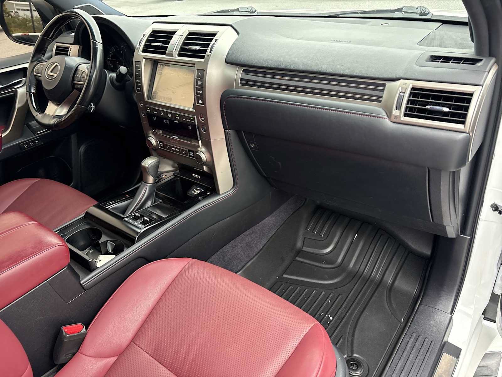 Used 2020 Lexus GX 460 Premium w/ Premium Package AWD/4WD image 29