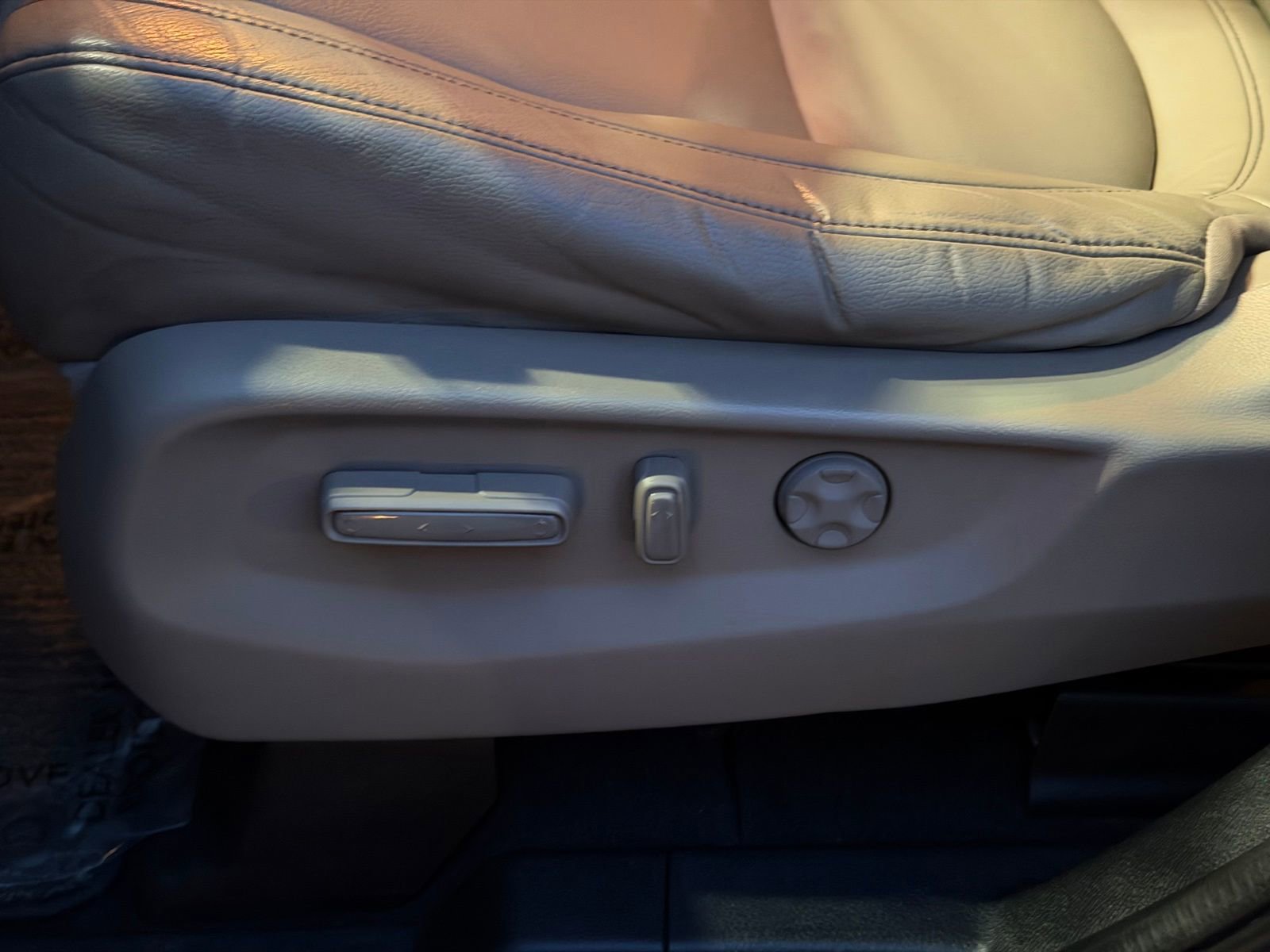 Used 2023 Honda Odyssey Touring image 14