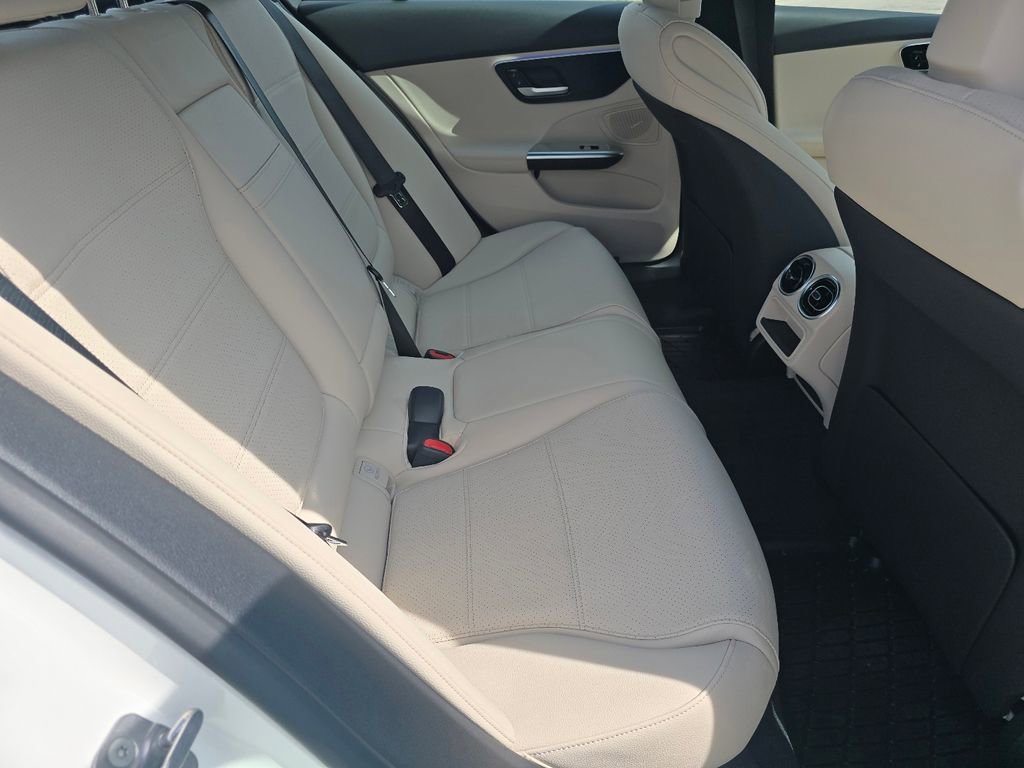 New 2026 Mercedes-Benz C 300 4MATIC Sedan image 20
