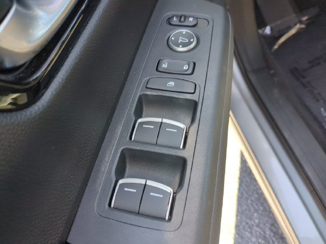 Used 2024 Honda CR-V Sport Touring image 21