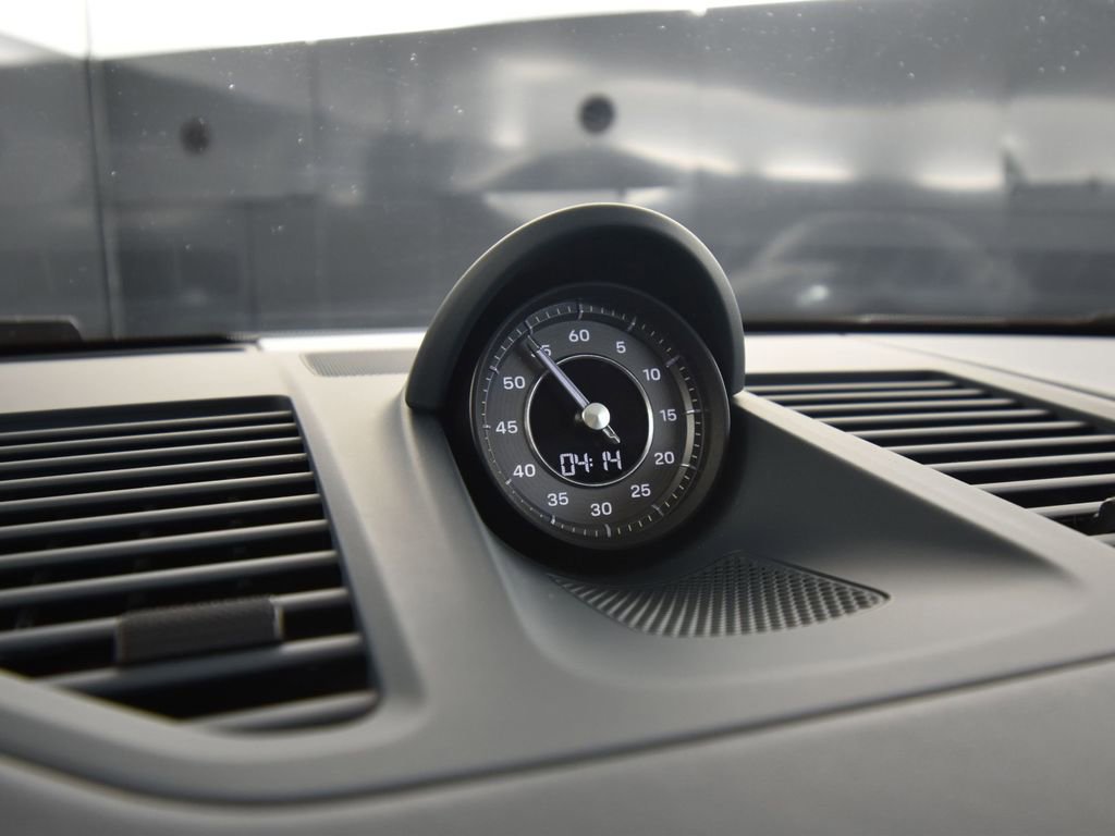 Used 2021 Porsche 911 Turbo S image 45