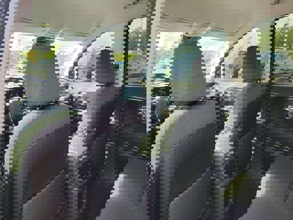 New 2026 Hyundai Ioniq 9 SE image 10