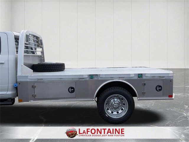 New 2026 RAM 5500 Tradesman w/ Laramie Trim Package image 3