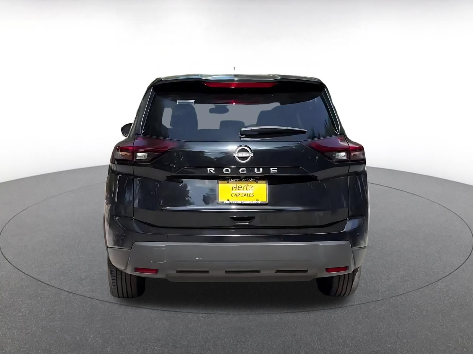 Used 2025 Nissan Rogue SV FWD image 10