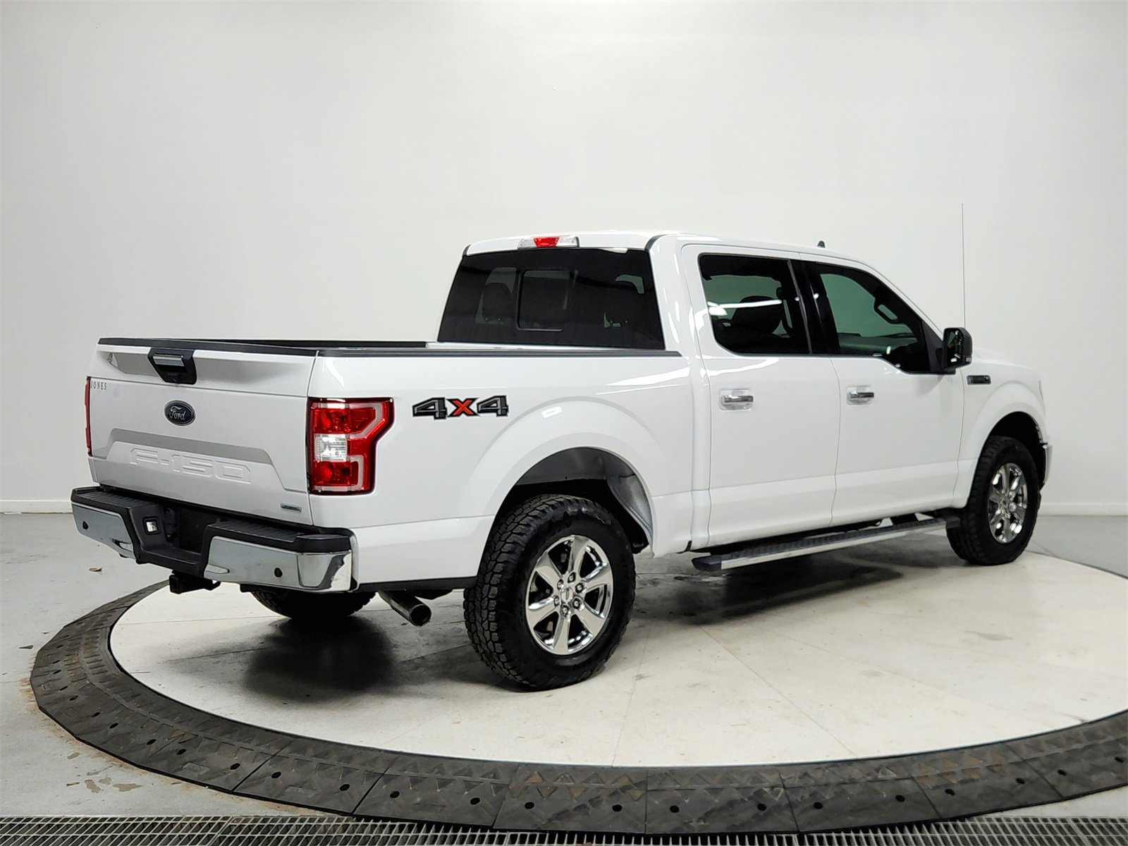 Used 2019 Ford F150 XLT w/ Equipment Group 302A Luxury image 7