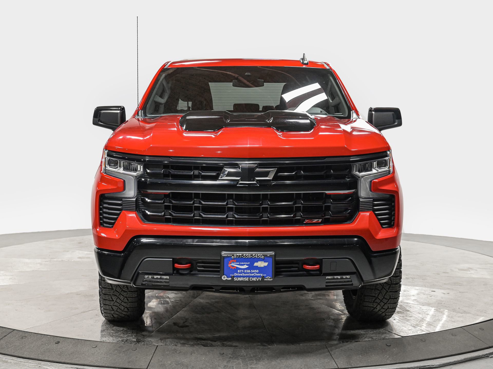 Used 2023 Chevrolet Silverado 1500 LT Trail Boss w/ Protection Package image 10