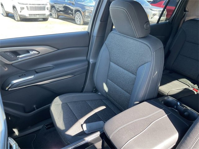 New 2026 Chevrolet Traverse LT w/ Driver Confidence Package image 24