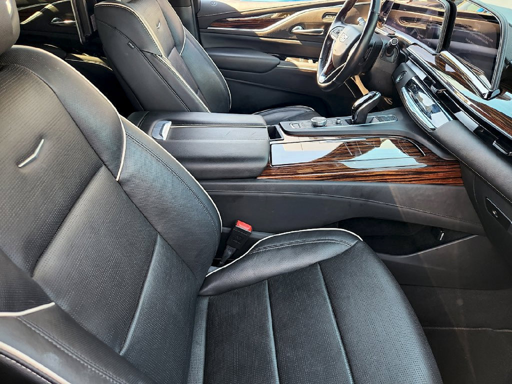 Used 2021 Cadillac Escalade Premium Luxury w/ Driver Assist Tech Package RWD image 14