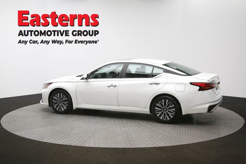 Used 2024 Nissan Altima 2.5 SV w/ SV Premium Package image 62