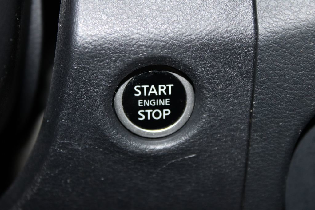 Used 2023 Nissan Frontier Pro-X w/ Pro-X Premium Package image 41